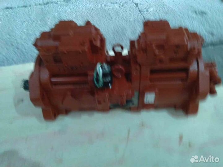 Насос гидравлический VOE14531856 Volvo EC240BLC