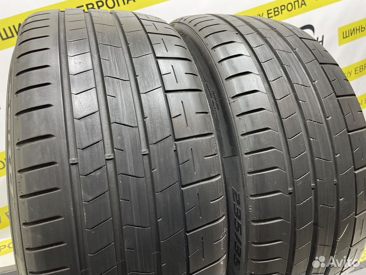 Pirelli P Zero PZ4 235/35 R19 100R