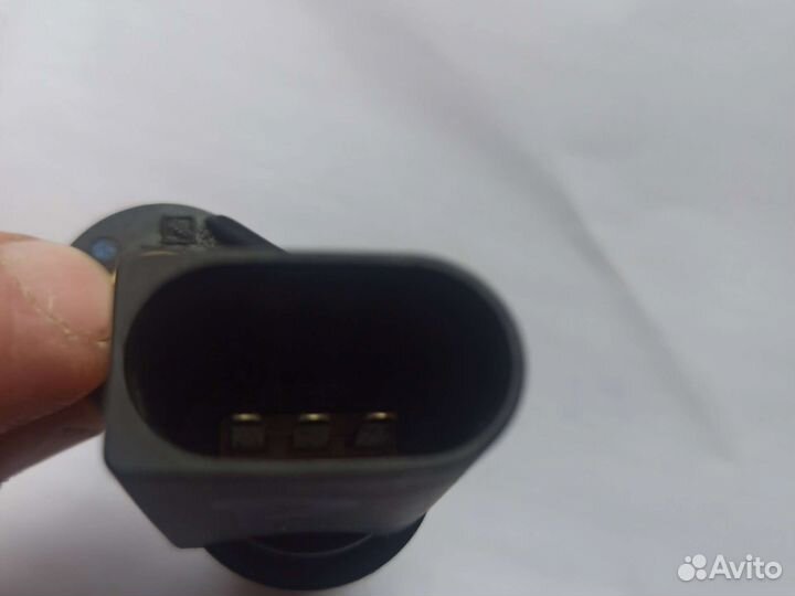 Датчик положения коленвала BMW (750314005)