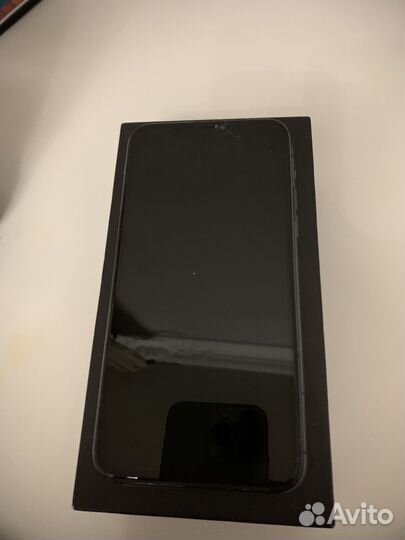 iPhone 11 Pro Max, 64 ГБ