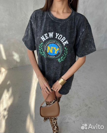 Футболка женская