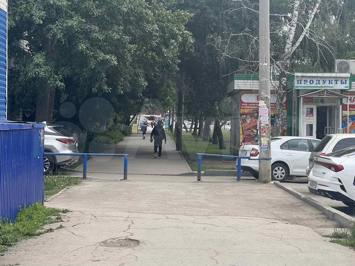 Торговая площадь 48.7м² около ТЦ эльрио с ремонтом