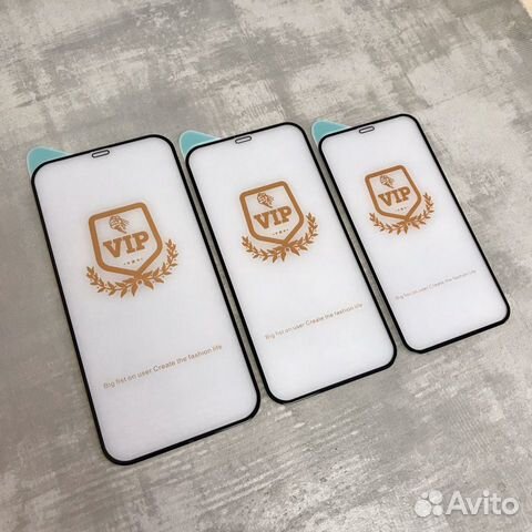 Защитные стекла для iPhone 12