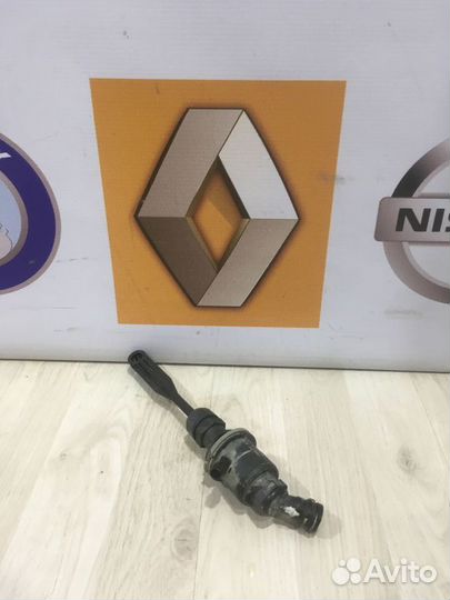 Главный цилиндр сцепления гцс Nissan almera G15