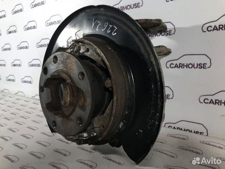 Кулак поворотный задний левый Volkswagen Touareg