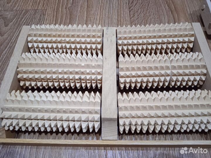 Массажёр для ног и спины