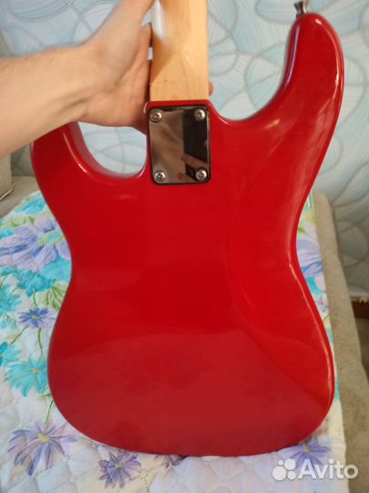 Электрогитара fender squier stratocaster