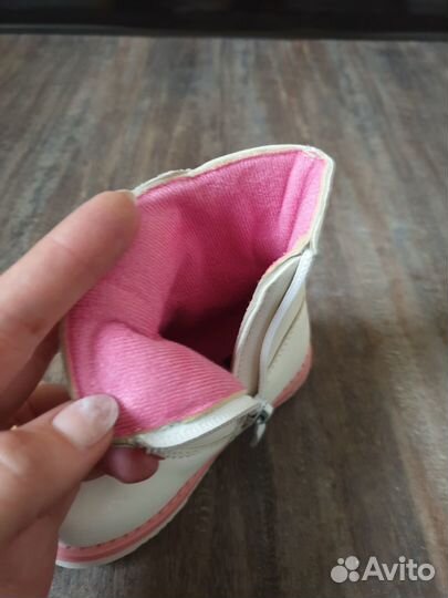 Ботинки детские новые