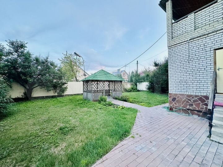 Дом 326 м² на участке 7,8 сот.