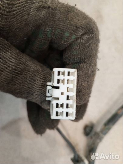 Проводка двери багажника Hyundai Matrix 2001-2010