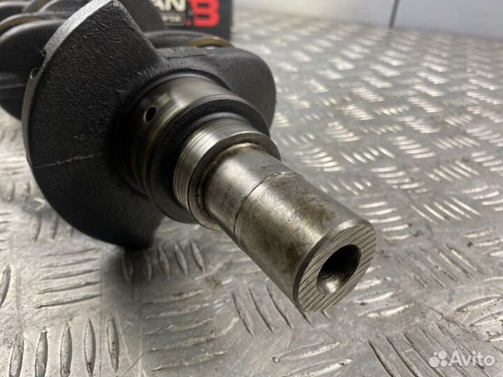 Коленвал Ford Sierra 1.8 1987