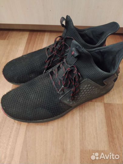 Кроссовки мужские 42 размер