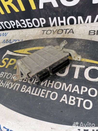 Блок управления двигателем Toyota Corolla E150 1.6