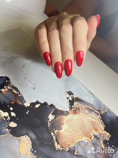 Маникюр,педикюр