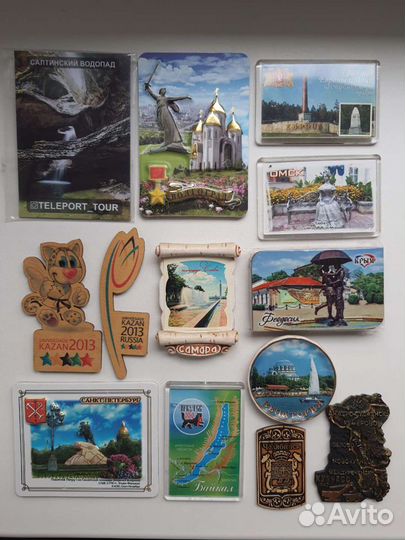 Коллекция магнитов из путешествий (23 шт.)