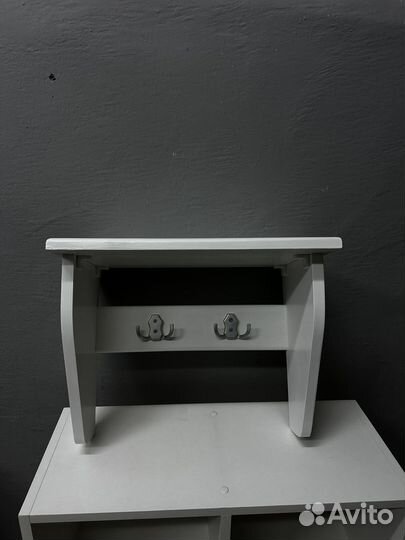 Полка настенная