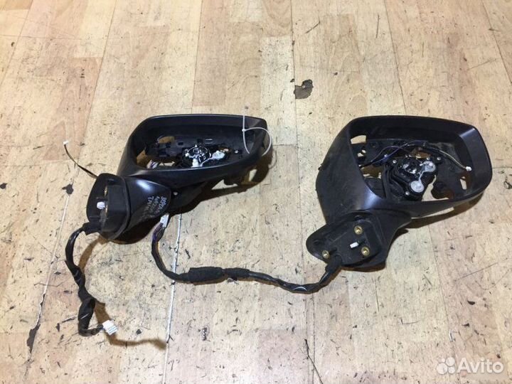 Зеркало правое 9 контактов Mazda Cx9