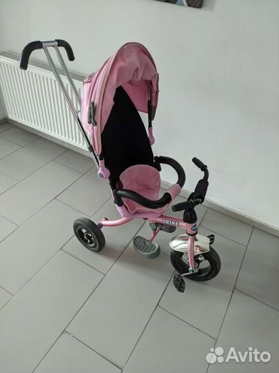 Детский трёхколёсный велосипед с ручкой