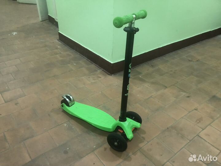 Самокат maxi micro