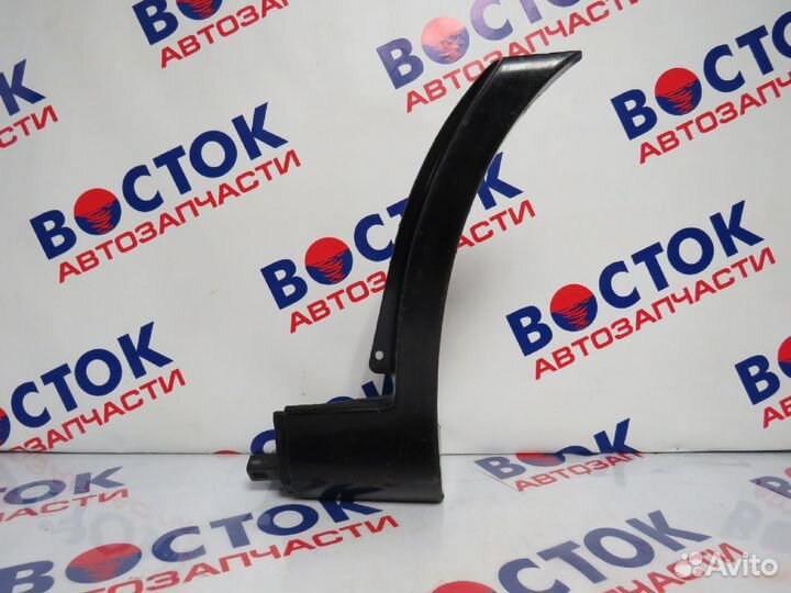 Накладка на крыло Зад Лево toyota ipsum SXM10G, SX