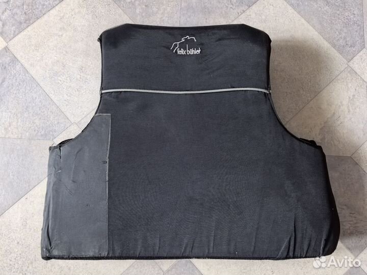 Защитный жилет Felix Buhler для верховой езды