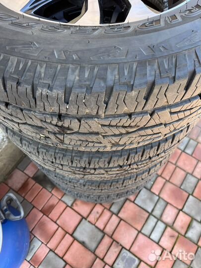 Bridgestone Dueler A/T 001 285/60 R18