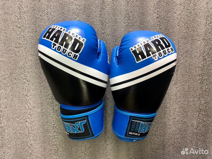 Боксерские перчатки