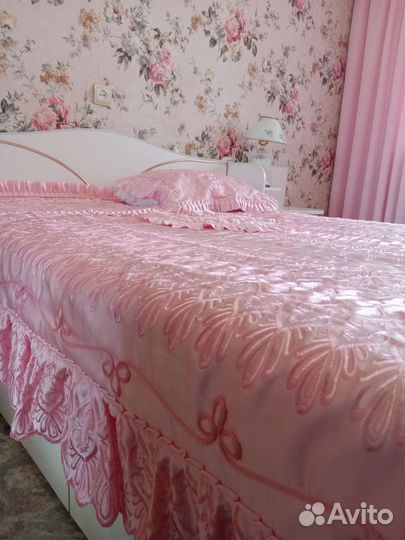 Шторы и покрывало