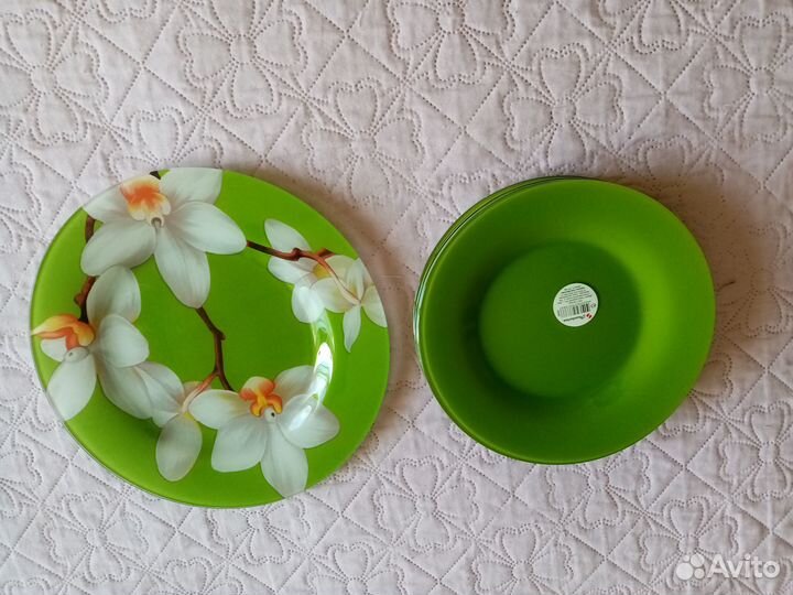 Набор из 6-ти тарелок новый