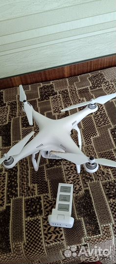 Квадрокоптер dji phantom 3