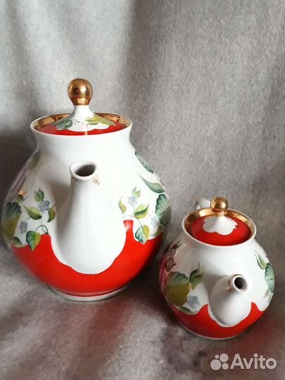 Заварочный чайник и чайник большой