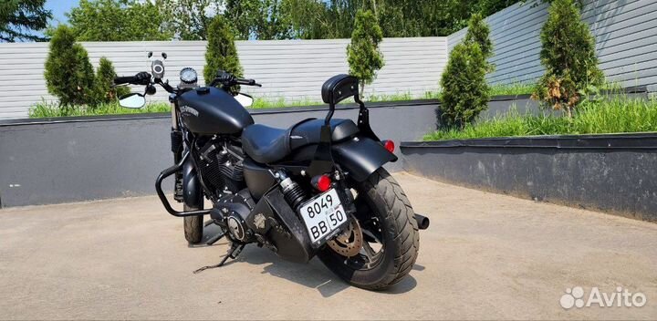 Мотоцикл Harley Devidson Sportster XL883 iron