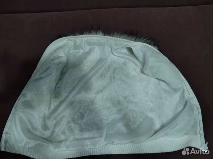 Продаю детскую жилетку с мехом