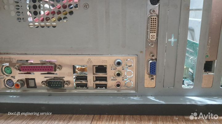 Материнская плата с процессором