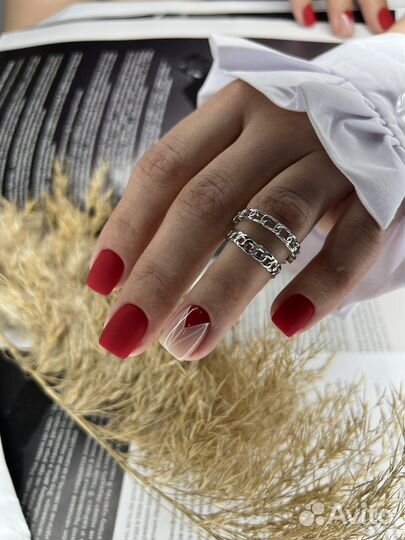 Маникюр Педикюр