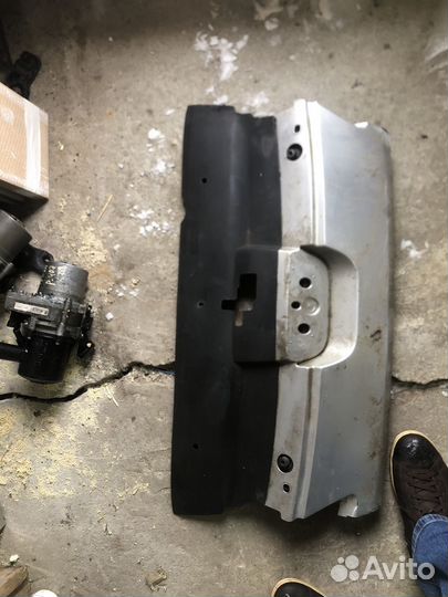 Панель решетки радиатора пежо 407