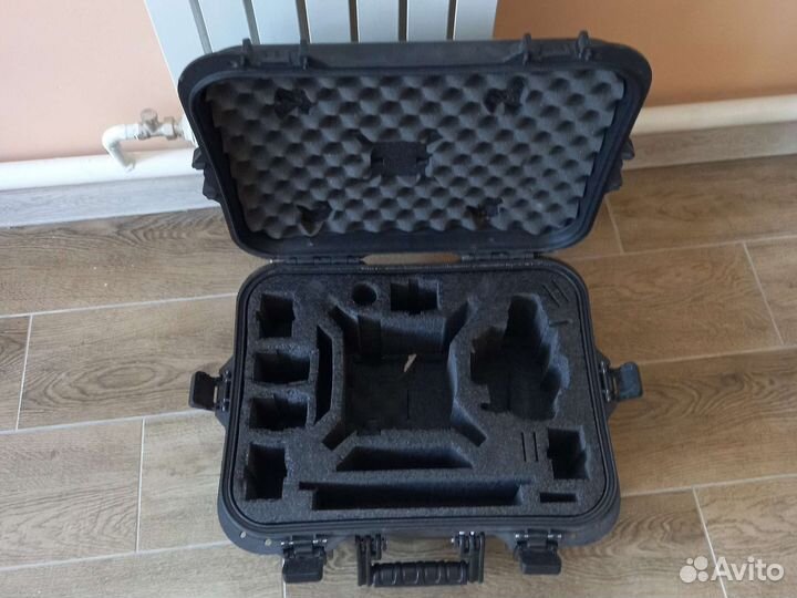 Квадрокоптер dji phantom 4 pro v2 gnss