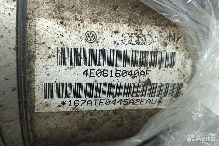 Амортизатор/стойка передняя правая Audi A8/S8