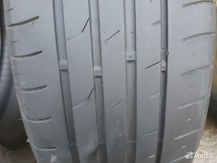 Nexen N Fera RU1 215/60 R16 95V