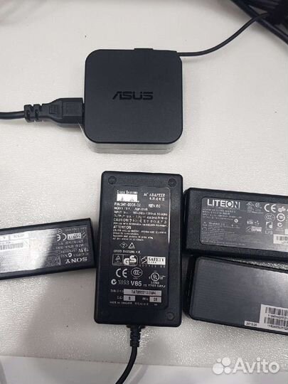 Блок питания для ноутбука