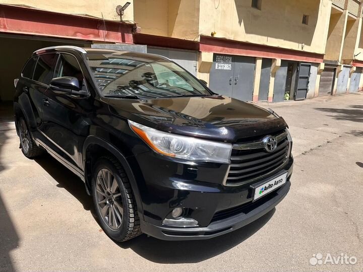 Toyota Highlander 3.5 AT, 2014, 124 809 км