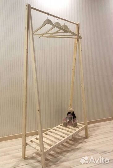 Рейл деревянный