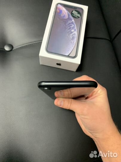 iPhone Xr, 128 ГБ
