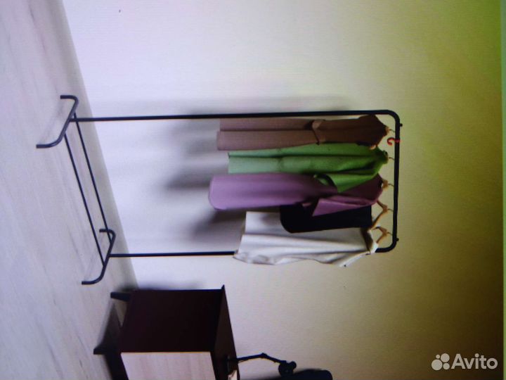 Вешалка напольная