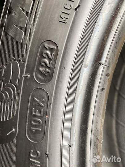 Michelin X-Ice North 4 205/55 R16 94T