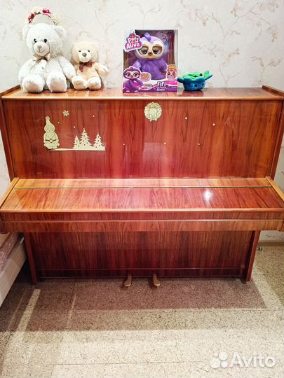 Продам пианино