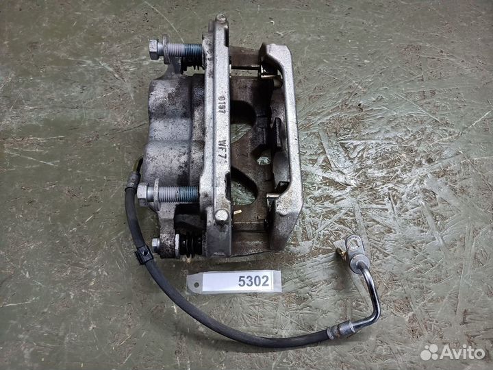 Суппорт передний правый