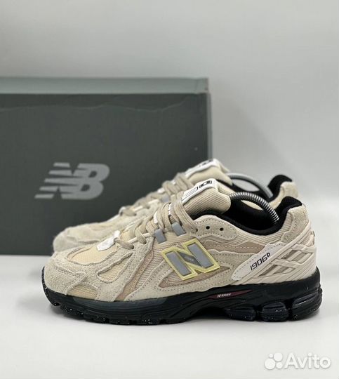 Кроссовки New Balance 1906 D легендарное качество