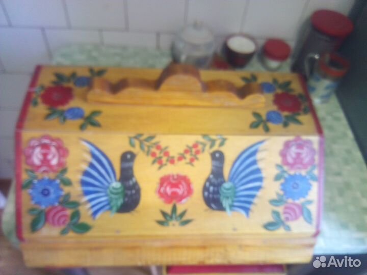 Хлебница деревянная