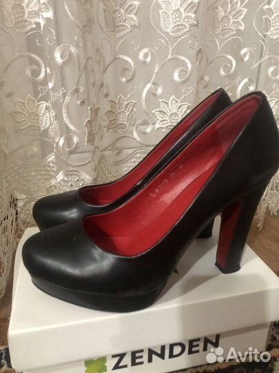 Туфли женские